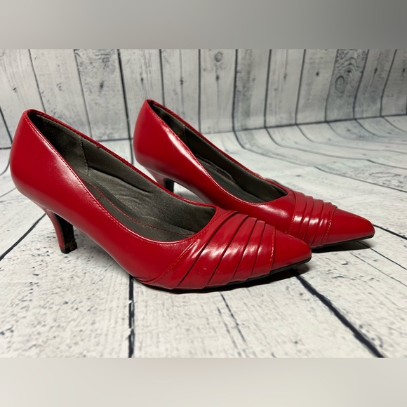 Red Marbella Heels Size 8 - Picture 2 of 5